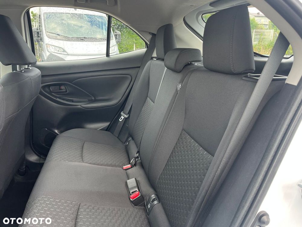 Toyota Yaris Cross Hybrid 1.5 Comfort - 27