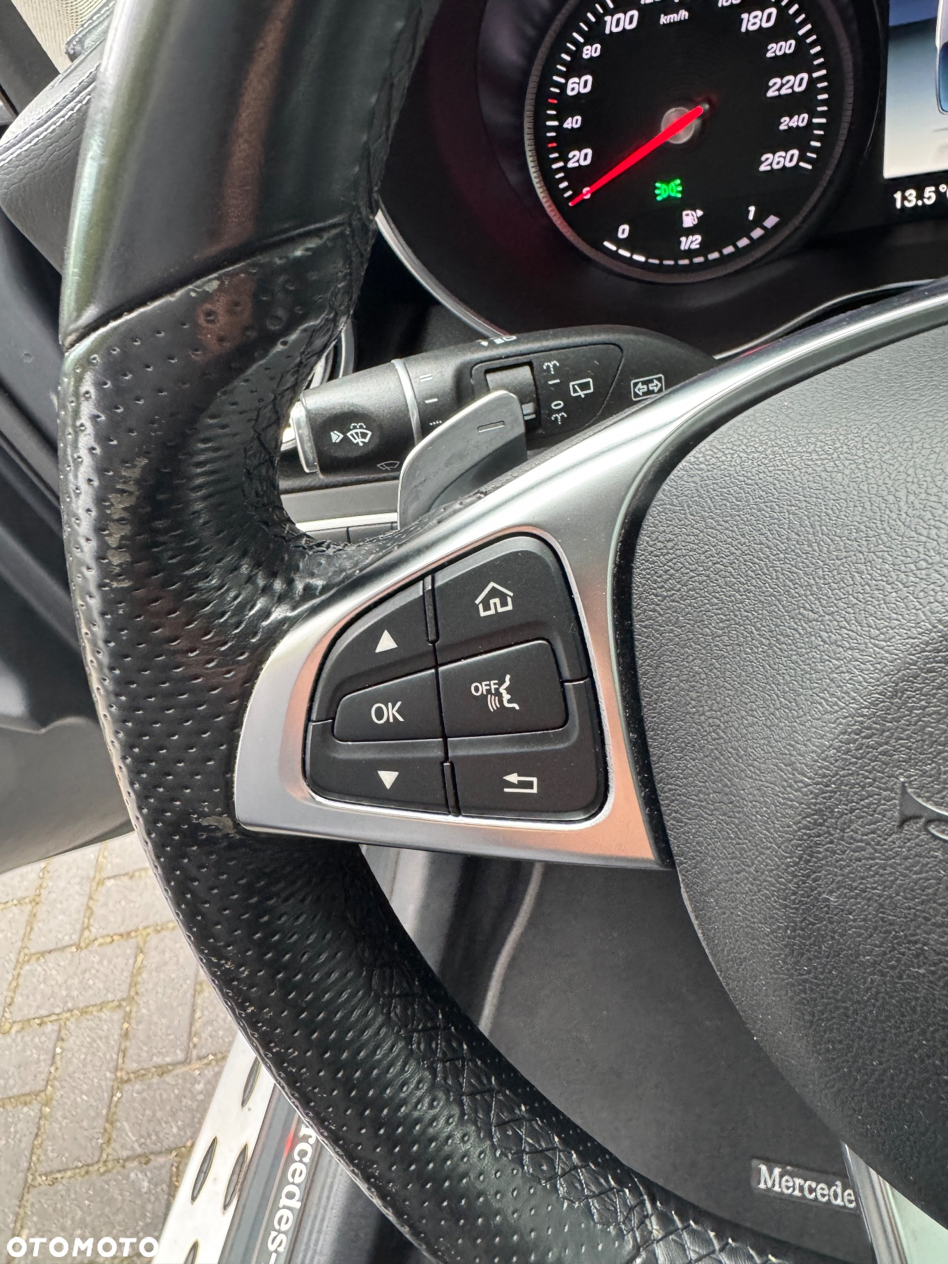 Mercedes-Benz GLC 250 d 4Matic 9G-TRONIC AMG Line - 18