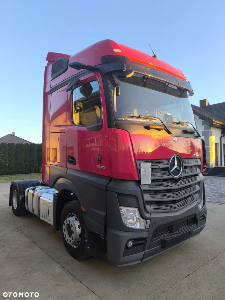 Mercedes-Benz ACTROS - 2