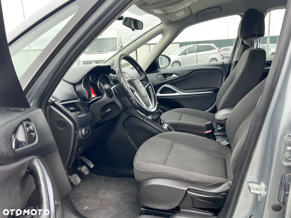 Opel Zafira 2.0 CDTI Cosmo - 9