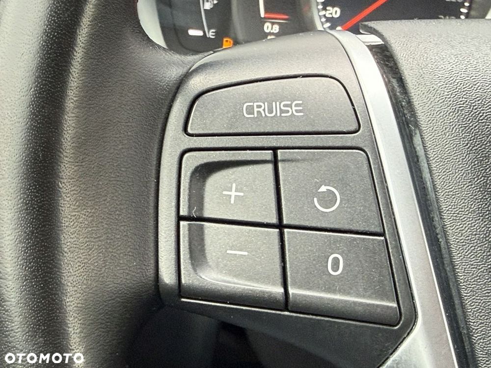 Volvo XC 60 D3 Geartronic Momentum - 19