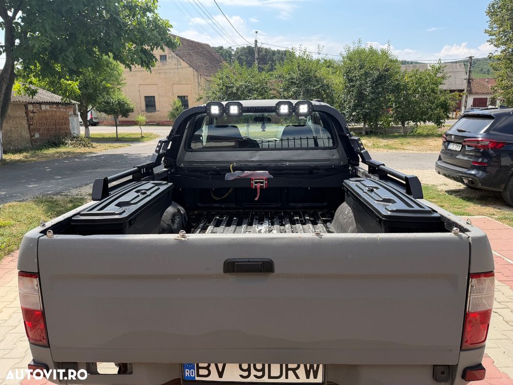 Toyota Hilux - 9
