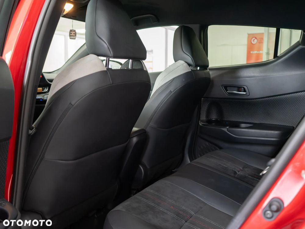 Toyota C-HR 2.0 Hybrid GR Sport - 27
