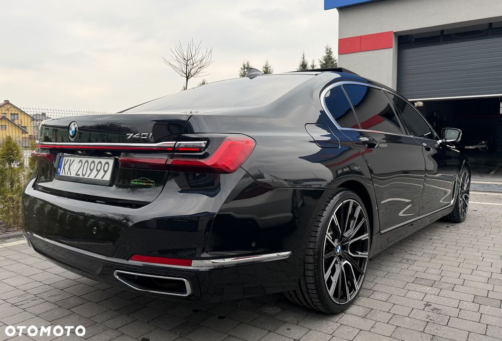 BMW Seria 7 740Li - 14