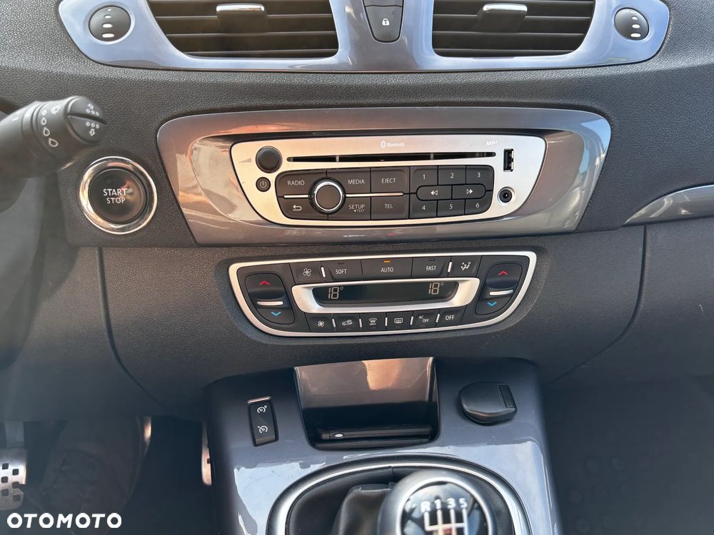 Renault Scenic Energy TCe 130 S&S Bose Edition - 22