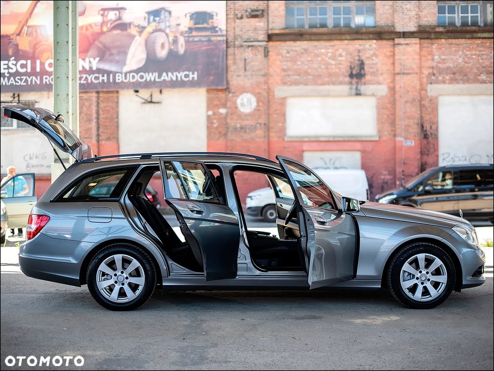 Mercedes-Benz Klasa C 180 (BlueEFFICIENCY) Elegance - 10