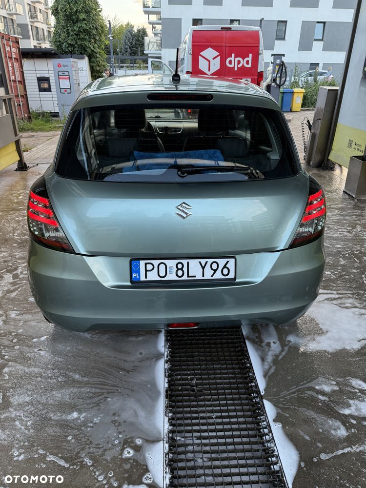 Suzuki Swift - 5