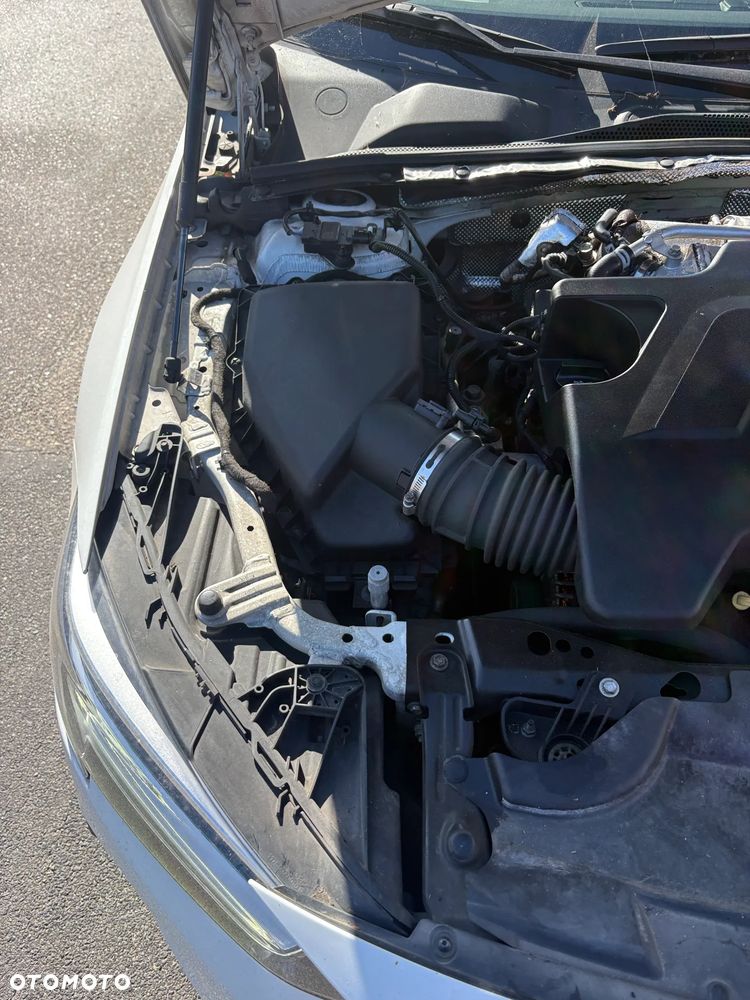 Opel Insignia - 18