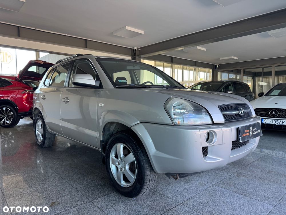 Hyundai Tucson 2.0 Comfort 2WD - 4