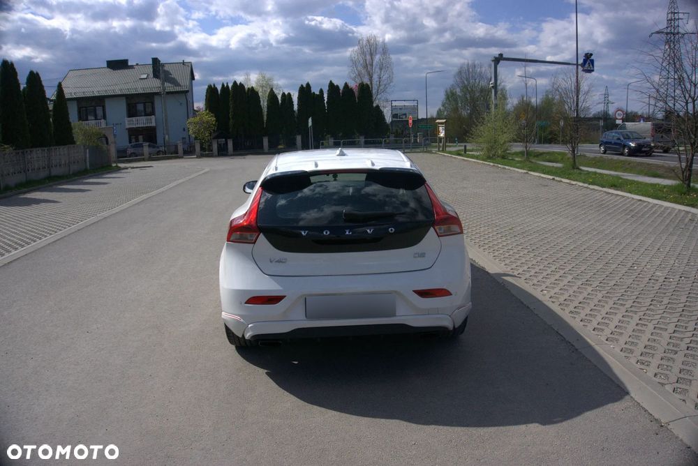 Volvo V40 D2 Base - 8