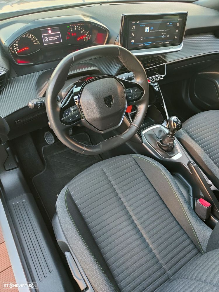 Peugeot 2008 1.2 PureTech Active Pack - 27