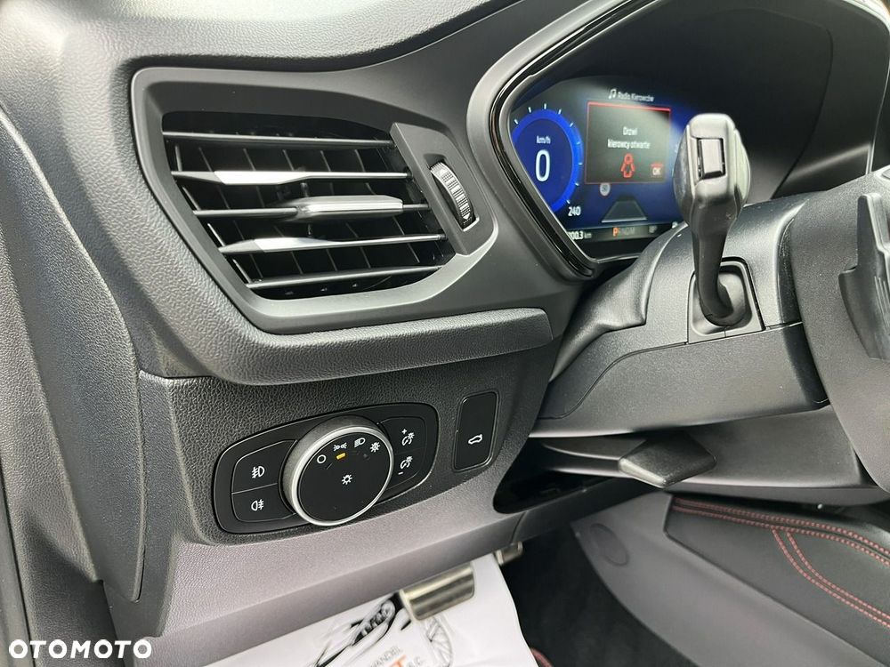 Ford Focus - 38