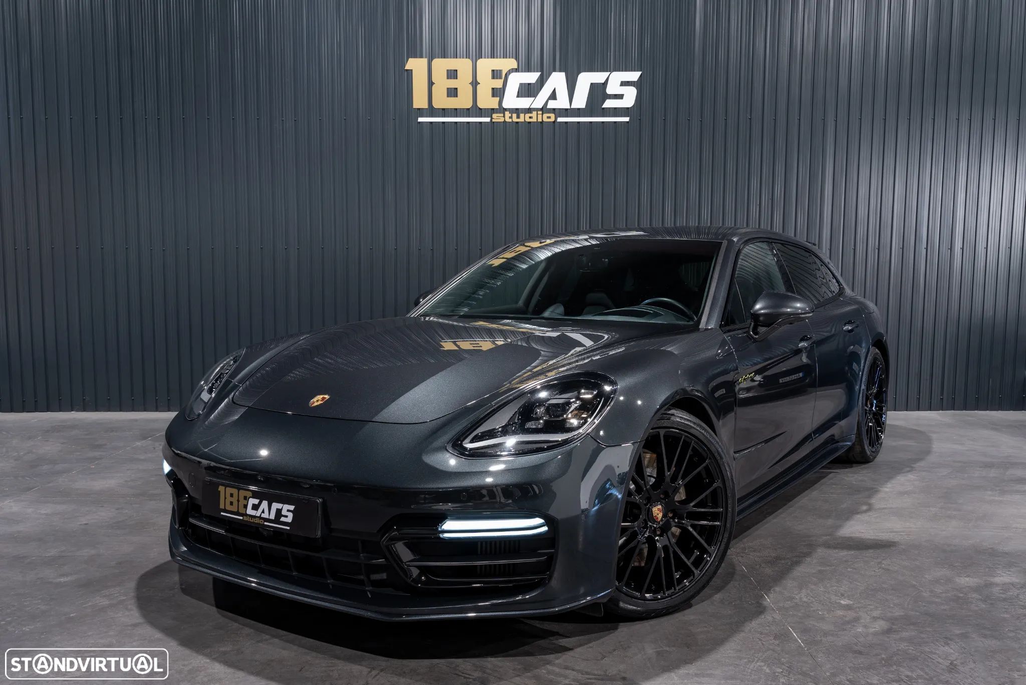 Porsche Panamera Sport Turismo 4 E-Hybrid Platinum Edition - 1