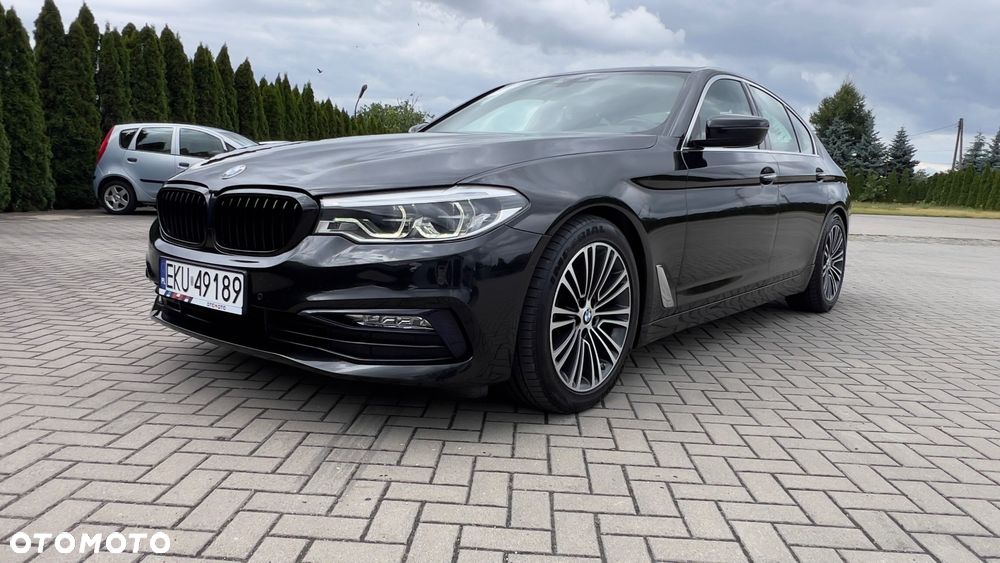 BMW Seria 5 520i Sport Line - 7