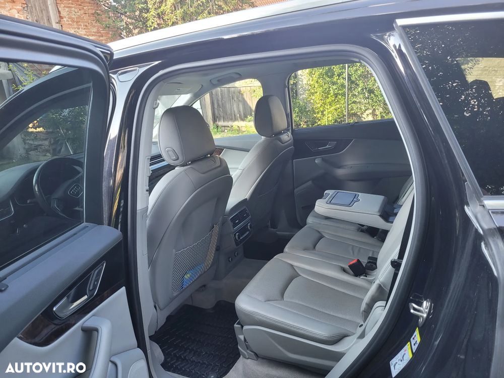 Audi Q7 3.0 TFSI Quattro Tip - 12