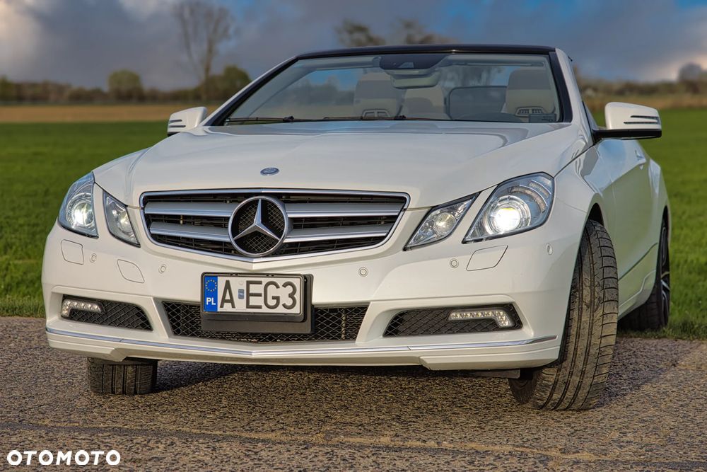 Mercedes-Benz Klasa E 350 CGI BlueEffICIENCY - 27