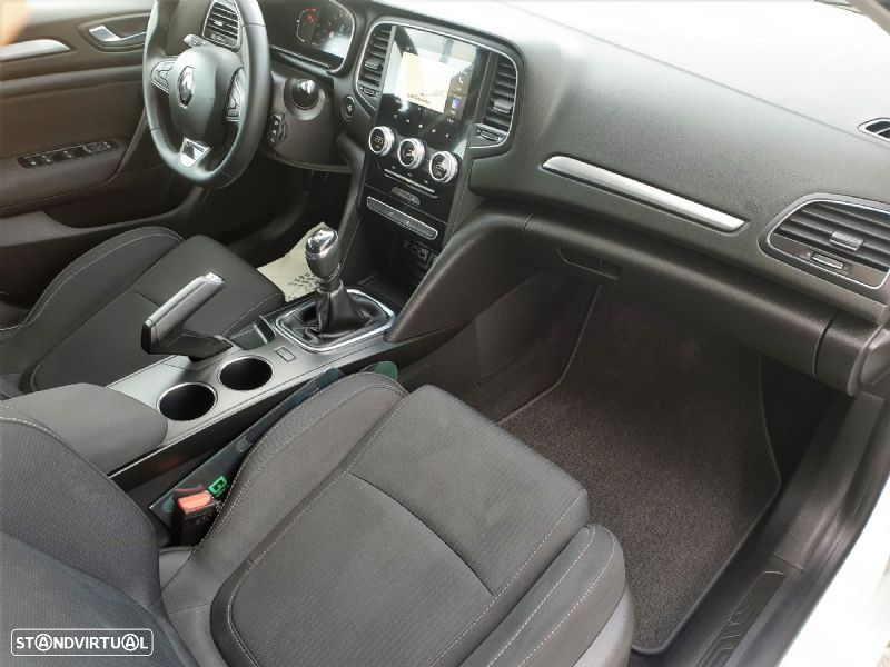 Renault Mégane 1.5 Blue dCi Limited J17 - 30