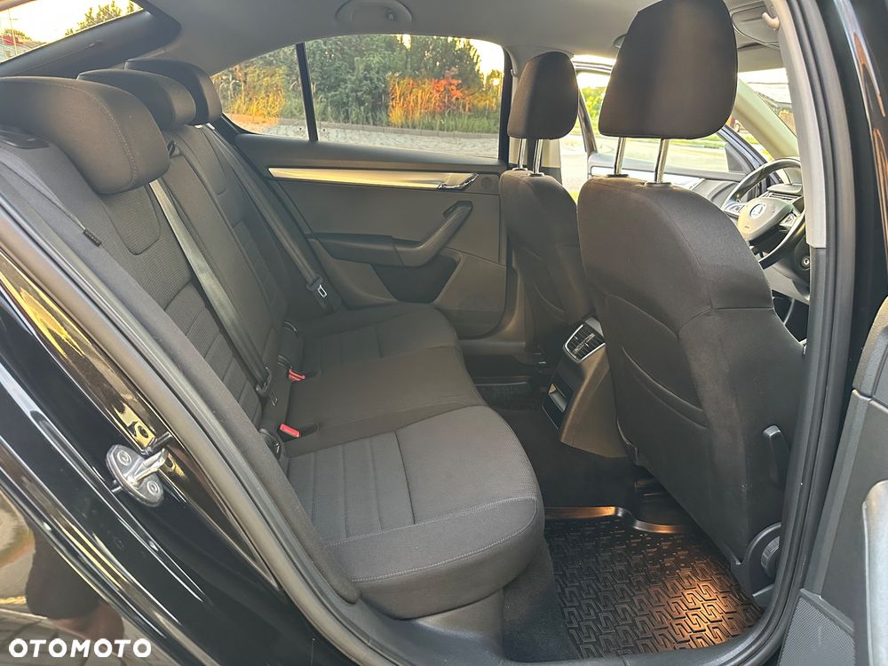 Skoda Octavia 1.4 TSI Active - 16