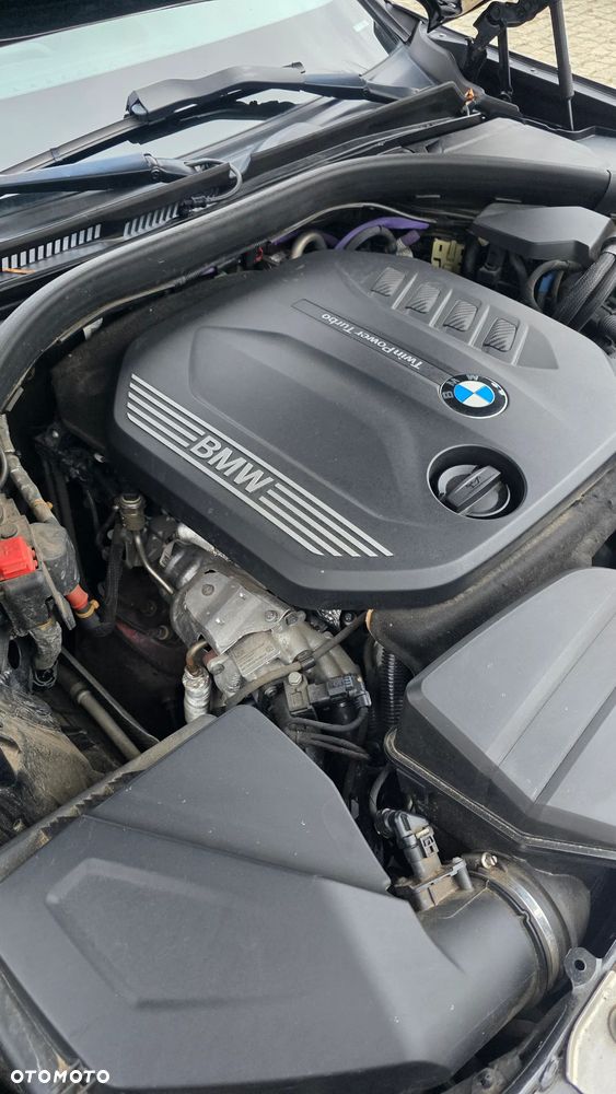 BMW Seria 3 318d Business Edition - 32