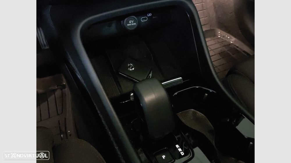 Volvo EC40 82 kWh Single Motor Extended Range Plus - 17