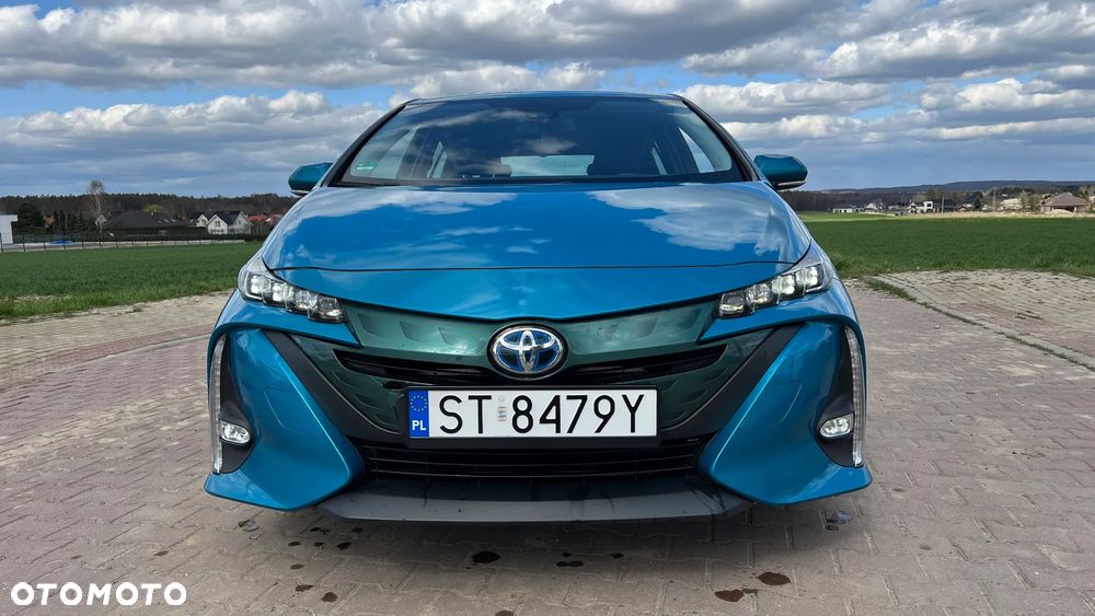 Toyota Prius Plug-in 1.8 Hybrid Prestige - 4