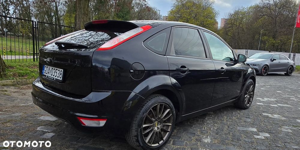 Ford Focus 1.6 16V Black Magic - 5