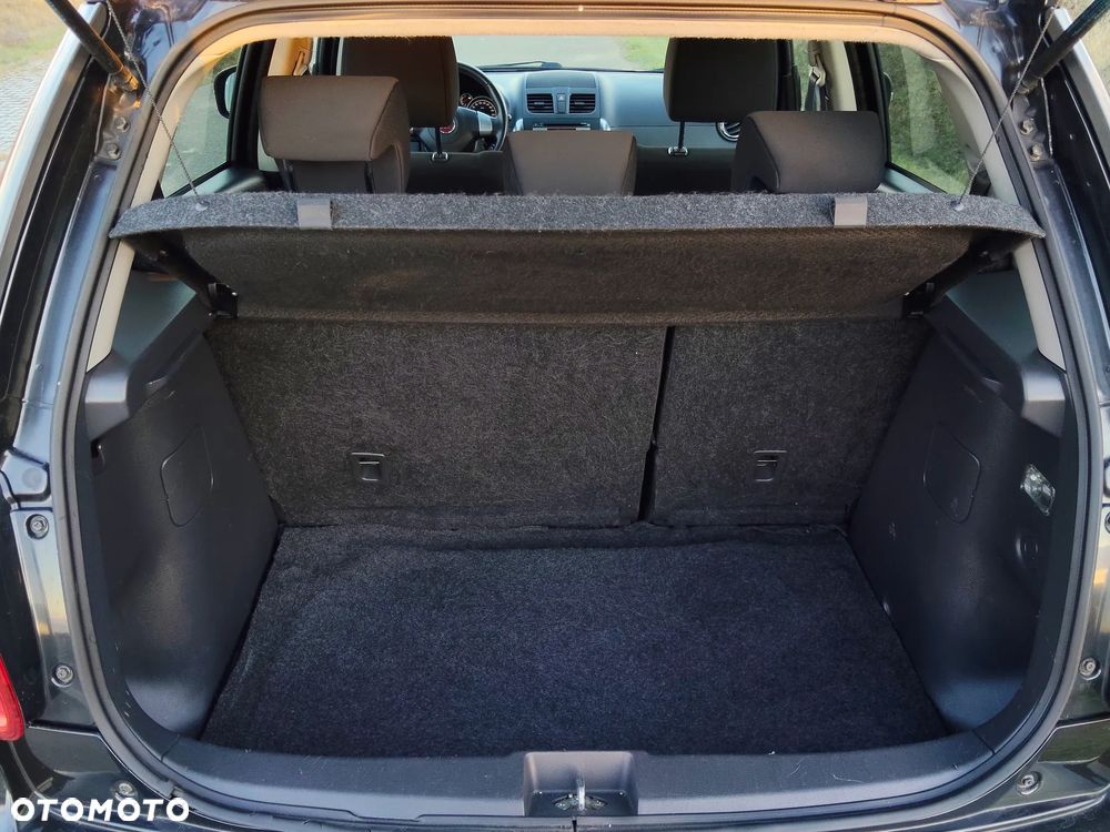 Fiat Sedici 2.0 Multijet 16V 4x4 Emotion - 22