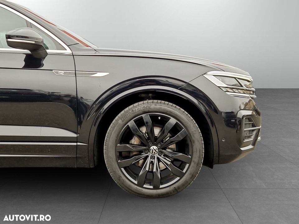 Volkswagen Touareg V6 TDI R-Style - 11