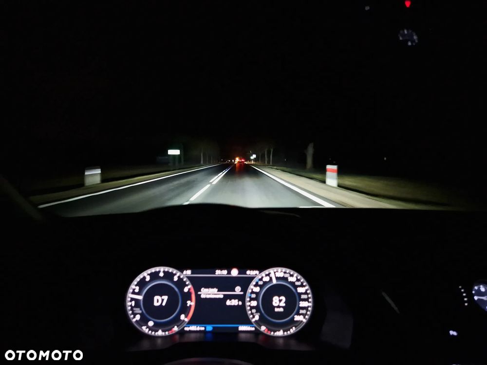 Volkswagen Passat 1.5 TSI EVO Highline DSG - 29