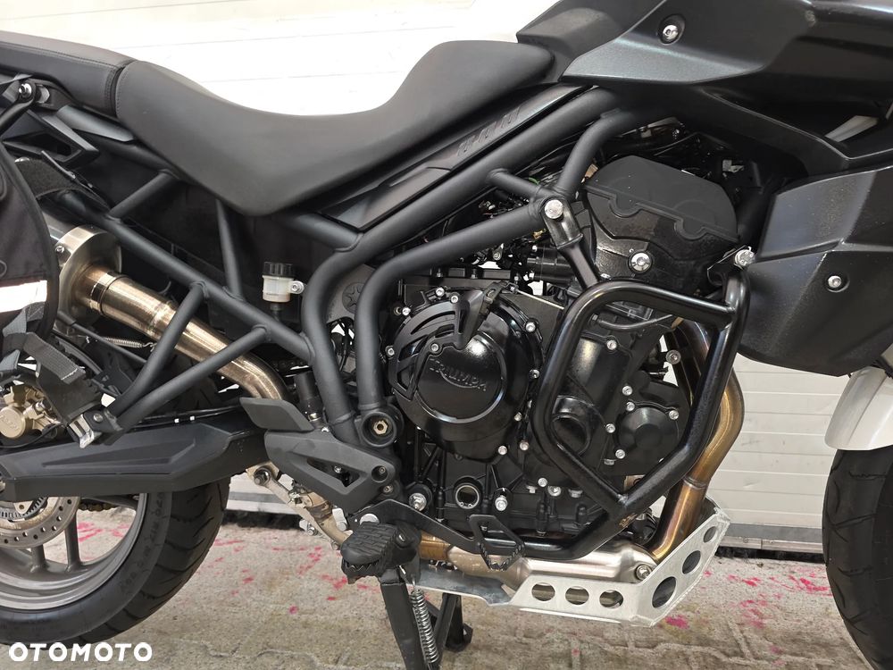 Triumph Tiger - 16