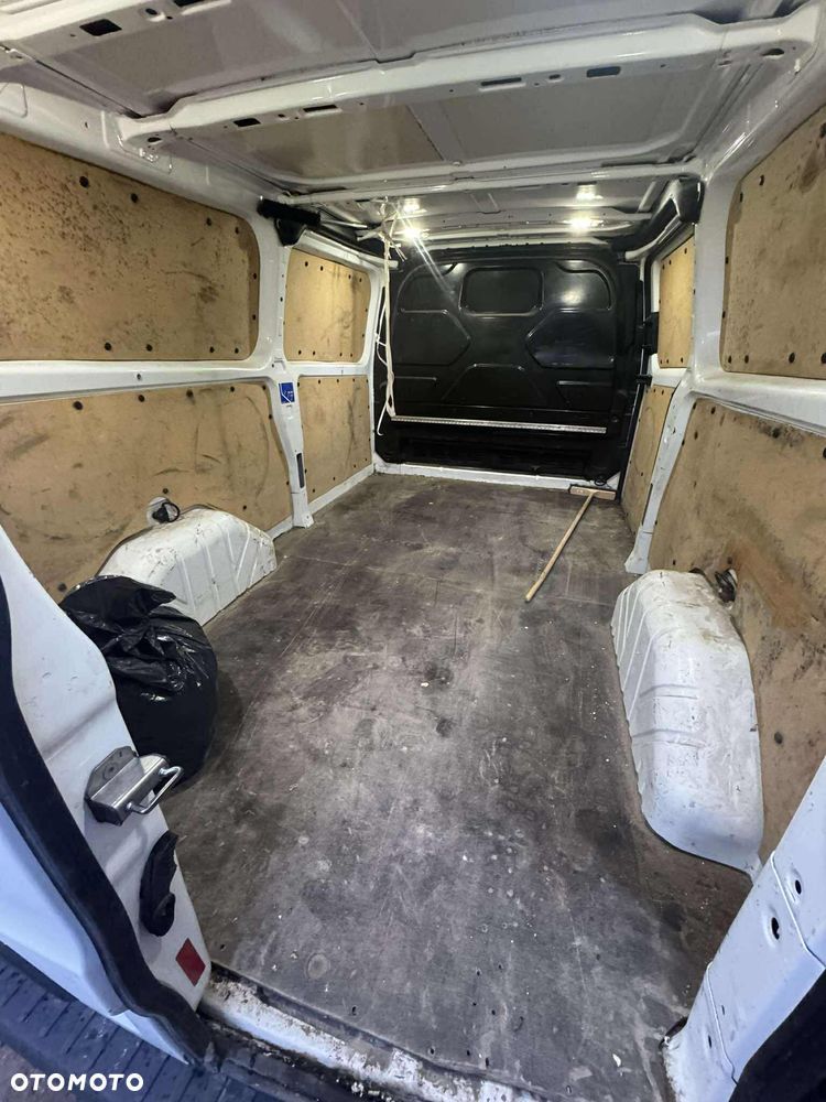 Ford TRANSIT CUSTOM - 2