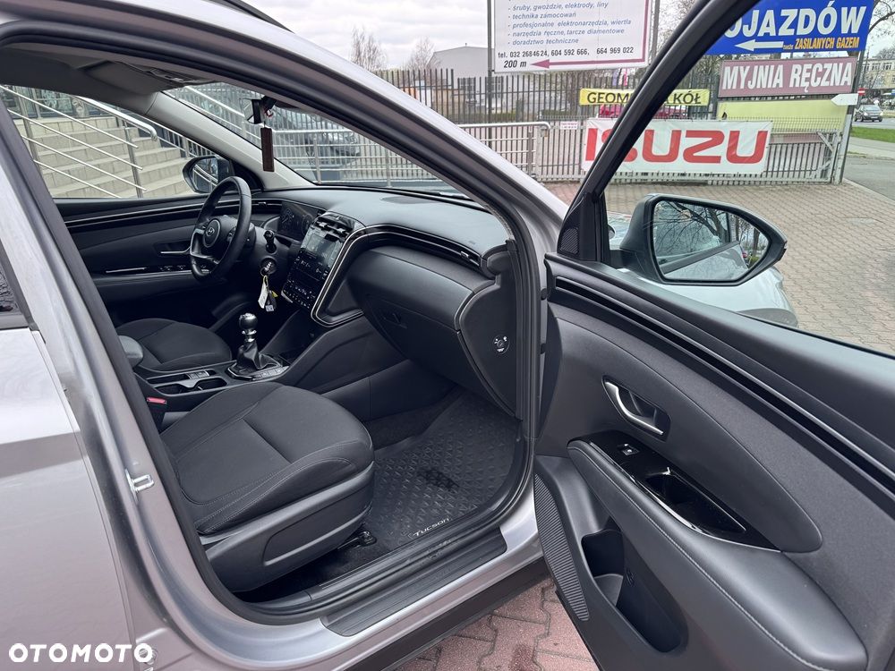 Hyundai Tucson 1.6 T-GDi Smart 2WD - 18