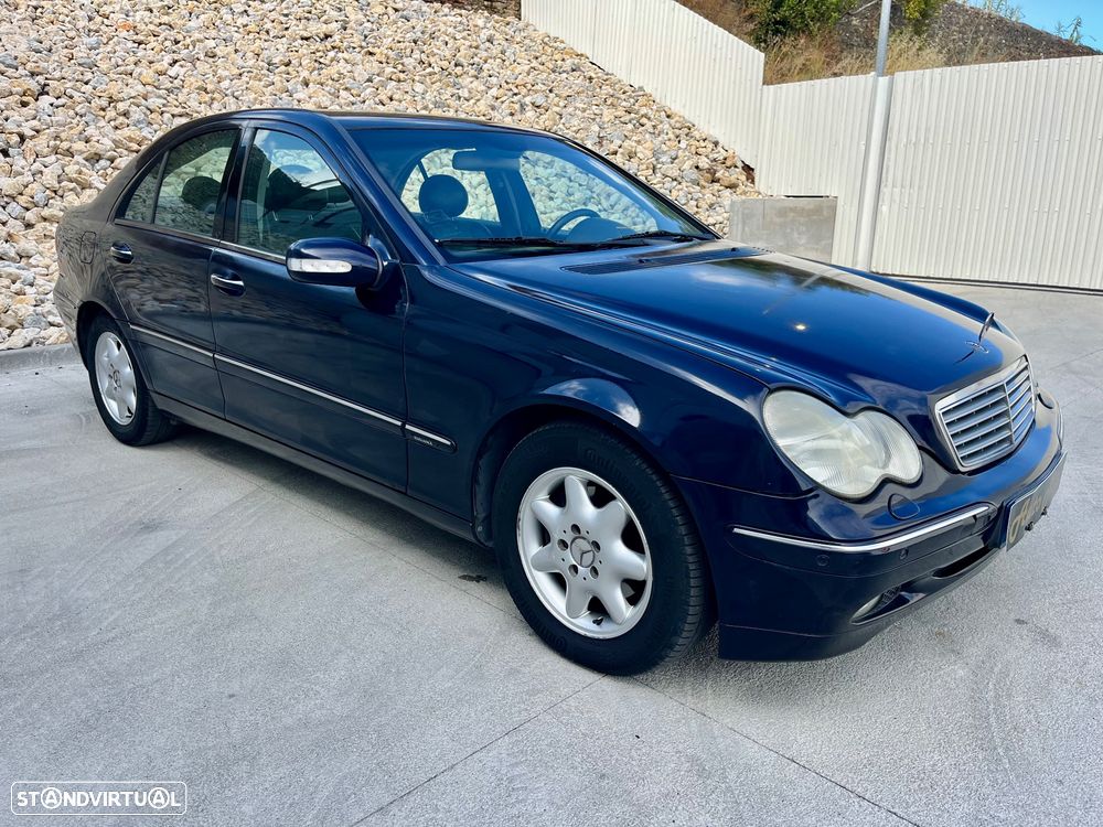 Mercedes-Benz C 200 - 3