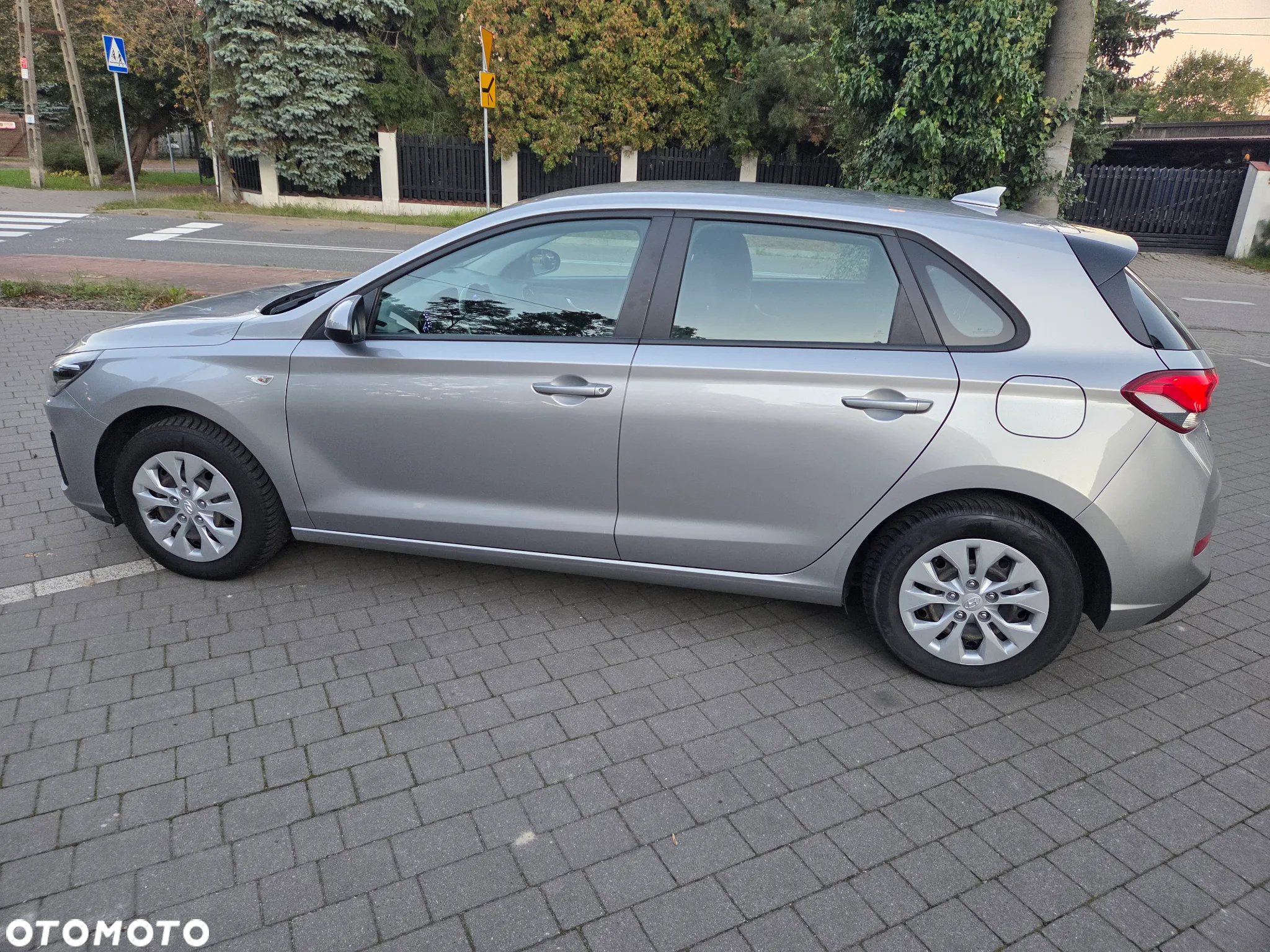 Hyundai i30 1.5 DPI Classic + - 15