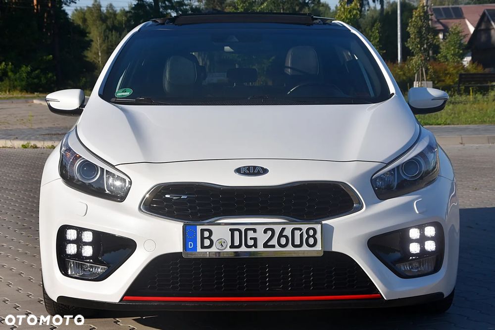 Kia Ceed 1.6 T-GDI GT XL - 12