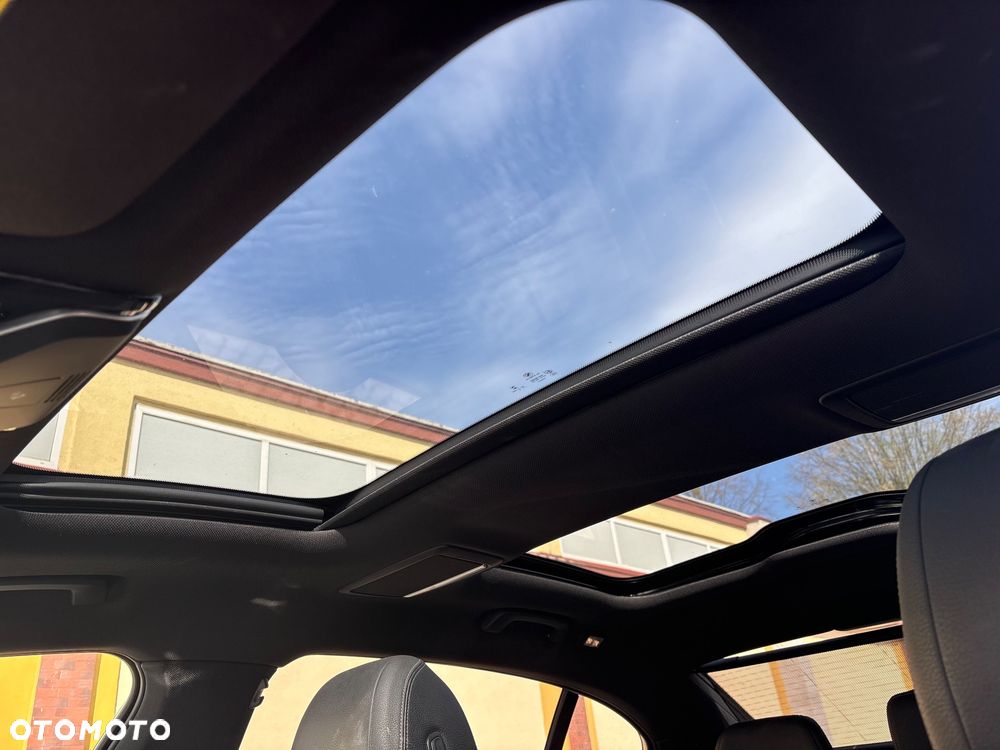 BMW Seria 7 740Li - 34