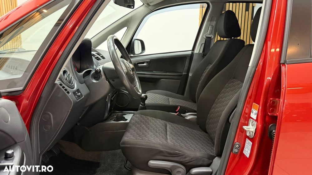 Suzuki SX4 - 16