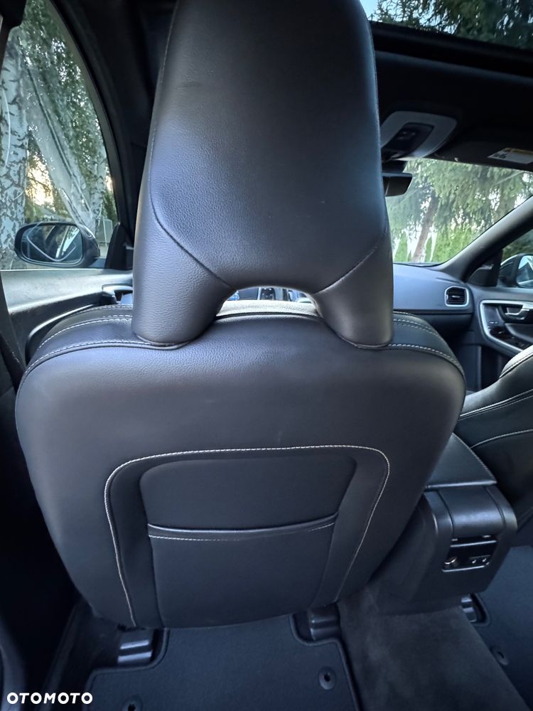 Volvo V60 - 38