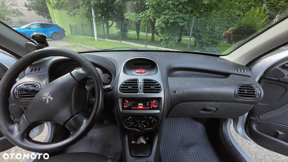 Peugeot 206 1.4 Ambiance - 9