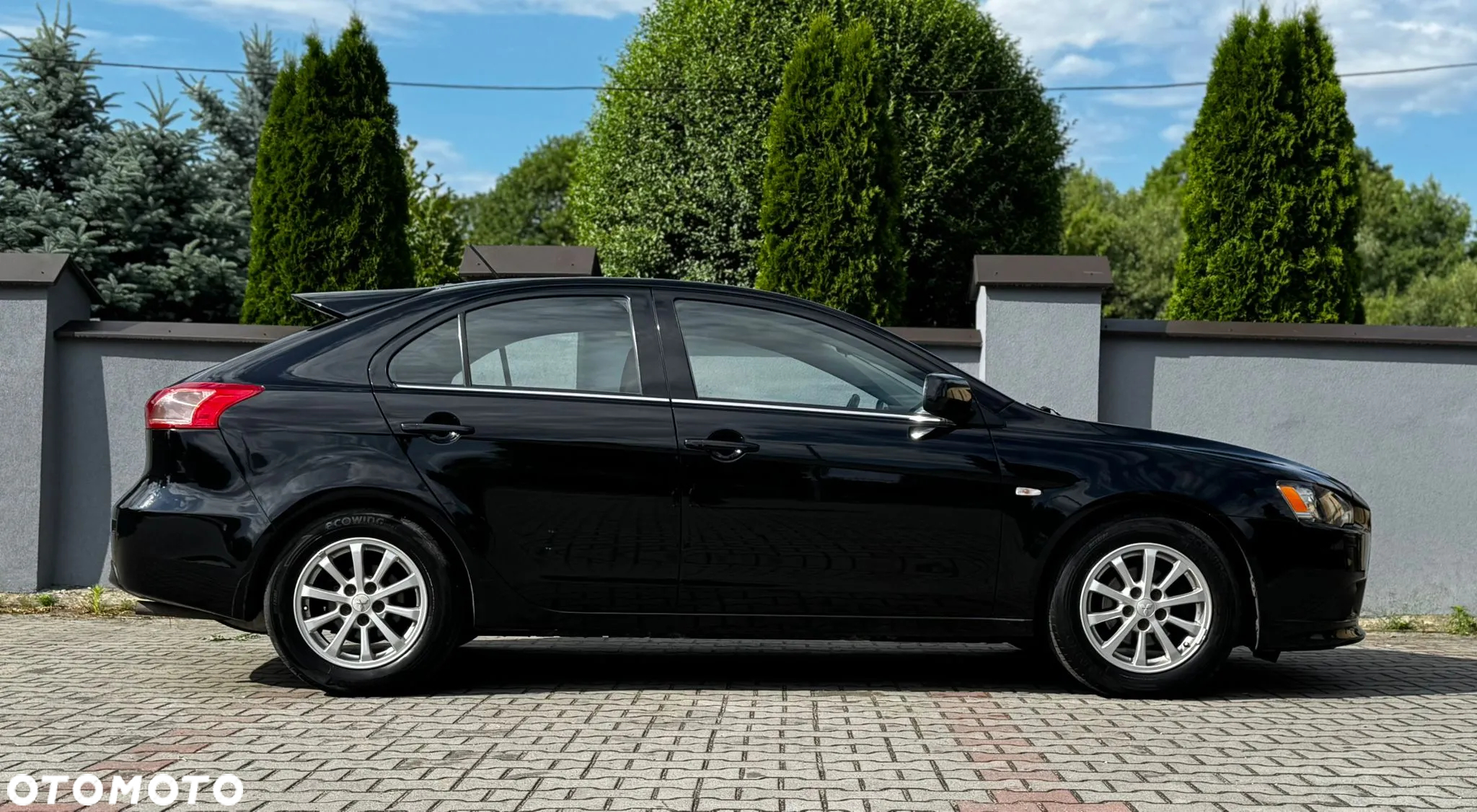 Mitsubishi Lancer 1.6 ClearTec Inform - 29