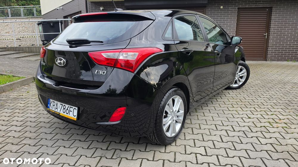 Hyundai i30 1.4 Fifa World Cup Edition - 4