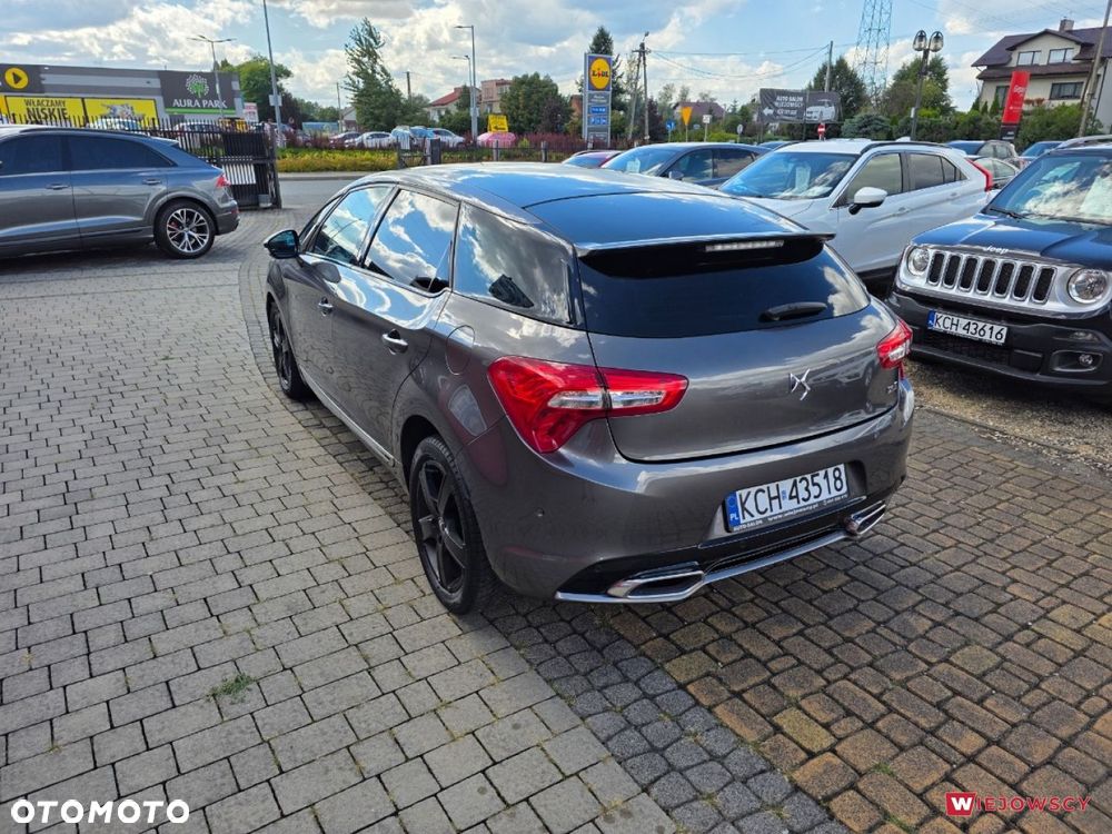 DS Automobiles DS 5 - 8