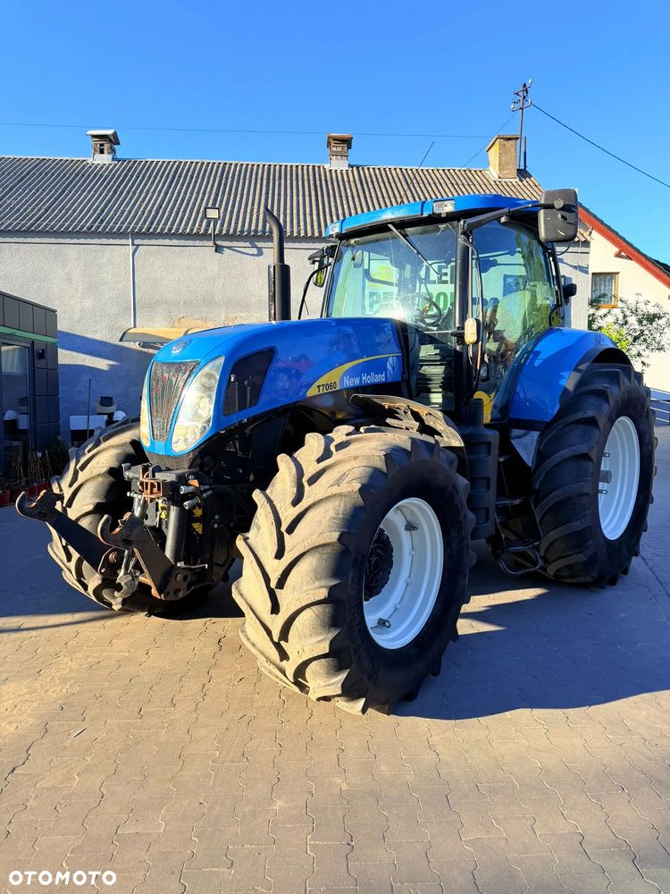 New Holland T7060 - 2