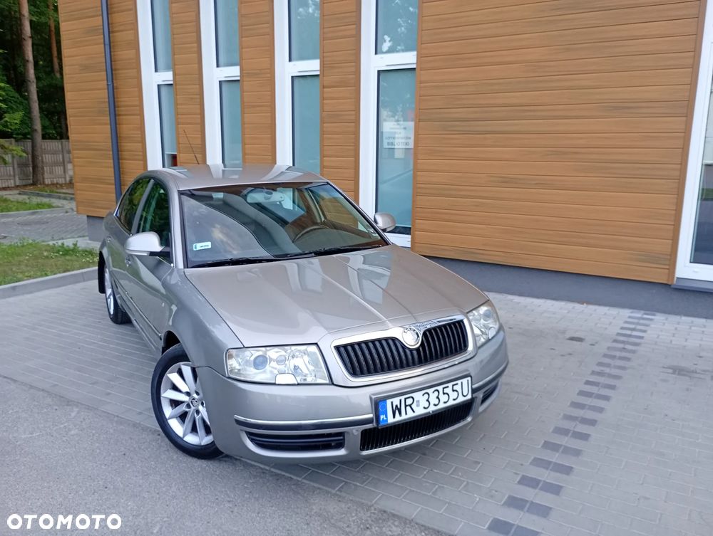 Skoda Superb 2.0 TDI DPF Platinum - 19