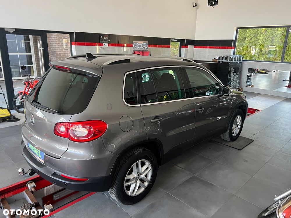 Volkswagen Tiguan 2.0 TDI DPF 4Motion BlueMotion Technology DSG Cup Track & Style - 9