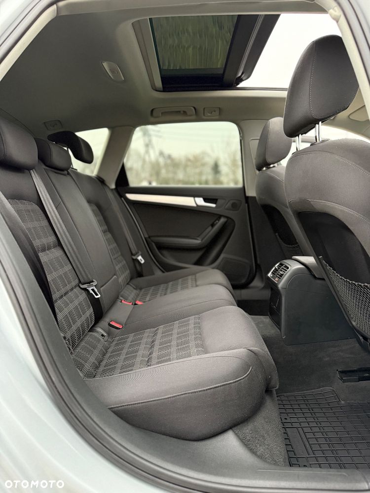 Audi A4 Avant 2.0 TDI DPF quattro S tronic Ambition - 20