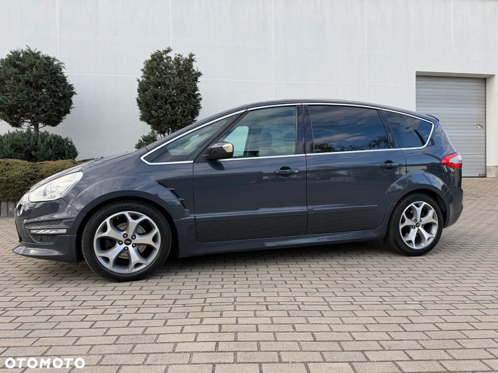 Ford S-Max - 16