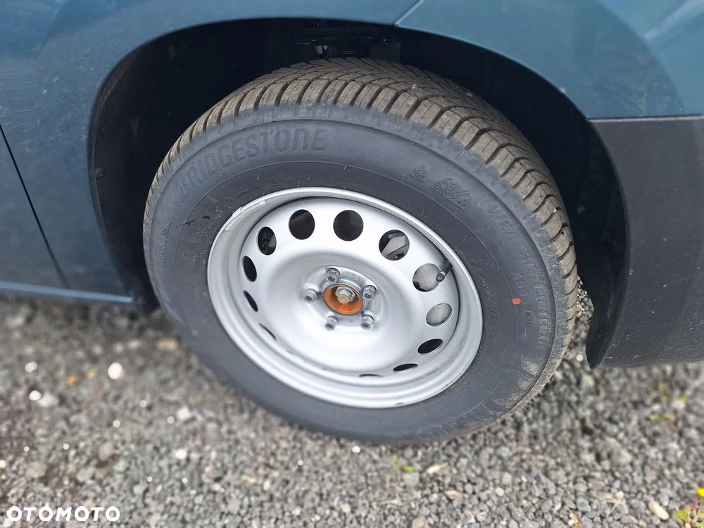 Peugeot Partner załogowy - 8