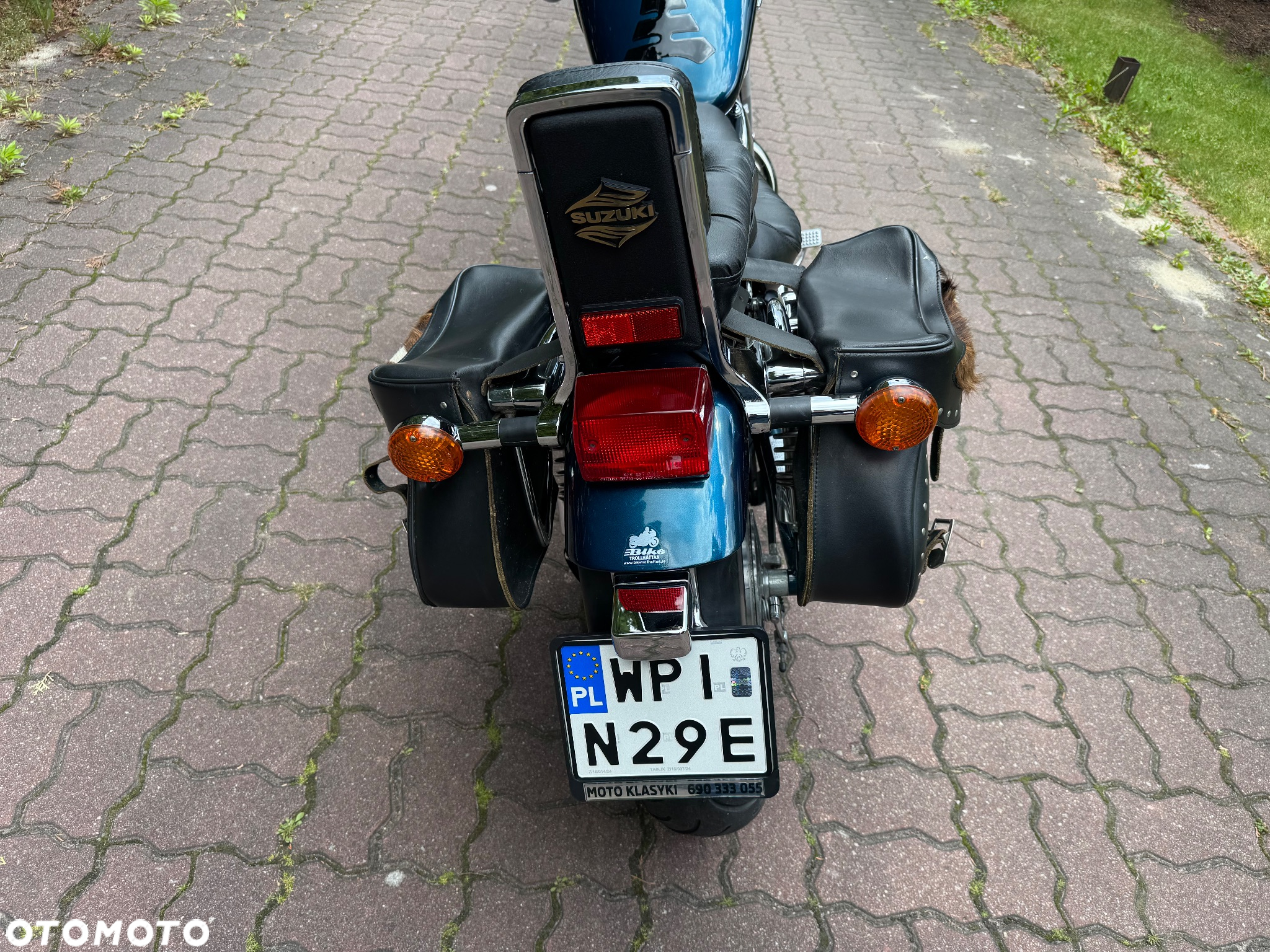 Suzuki Intruder - 14