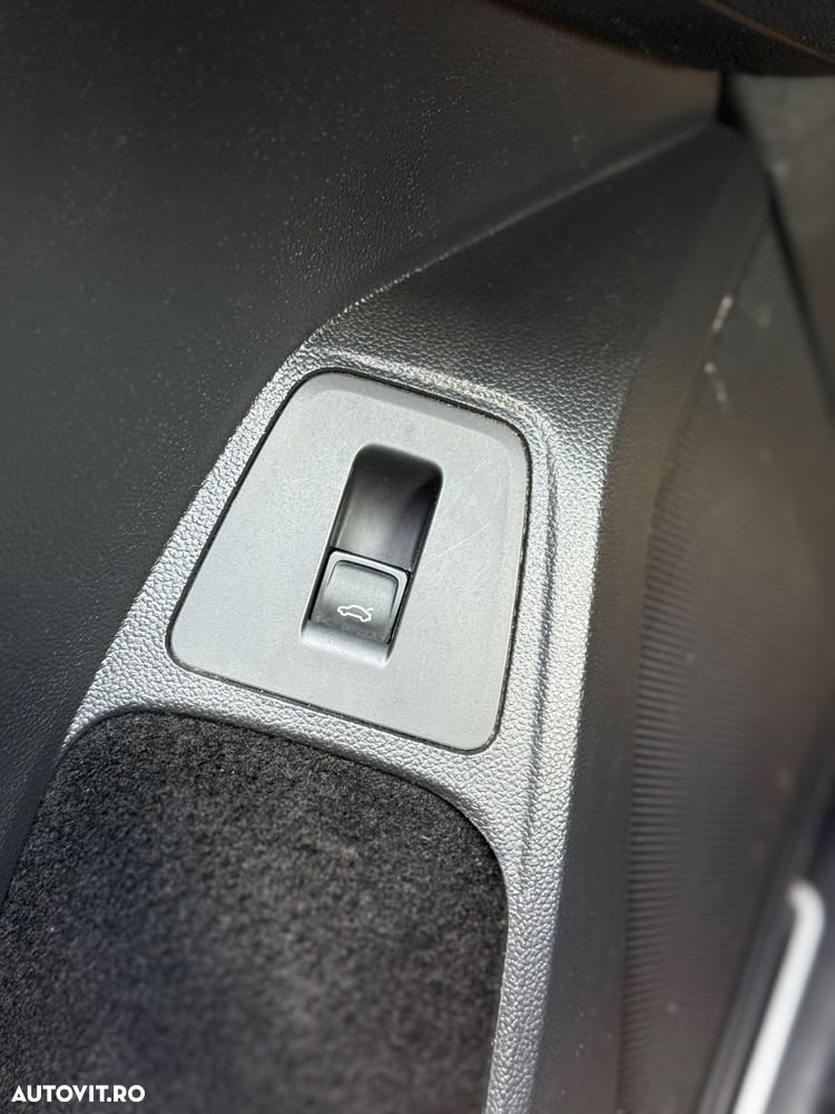 Volkswagen Tiguan 2.0 TDI SCR 4MOTION DSG Highline - 17